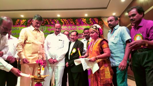 2015-10-14 00.24.49(2)